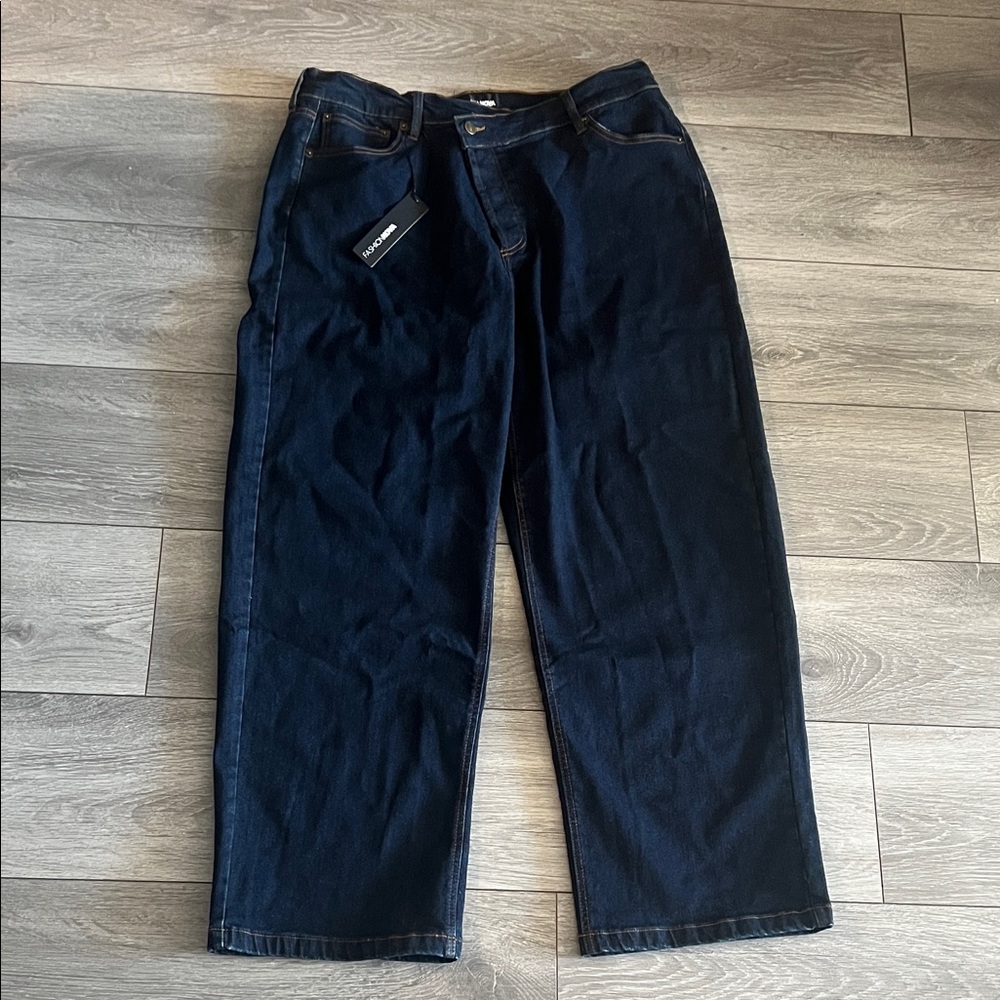 Fashion Nova Women’s Dark Blue Stretchy Jeans